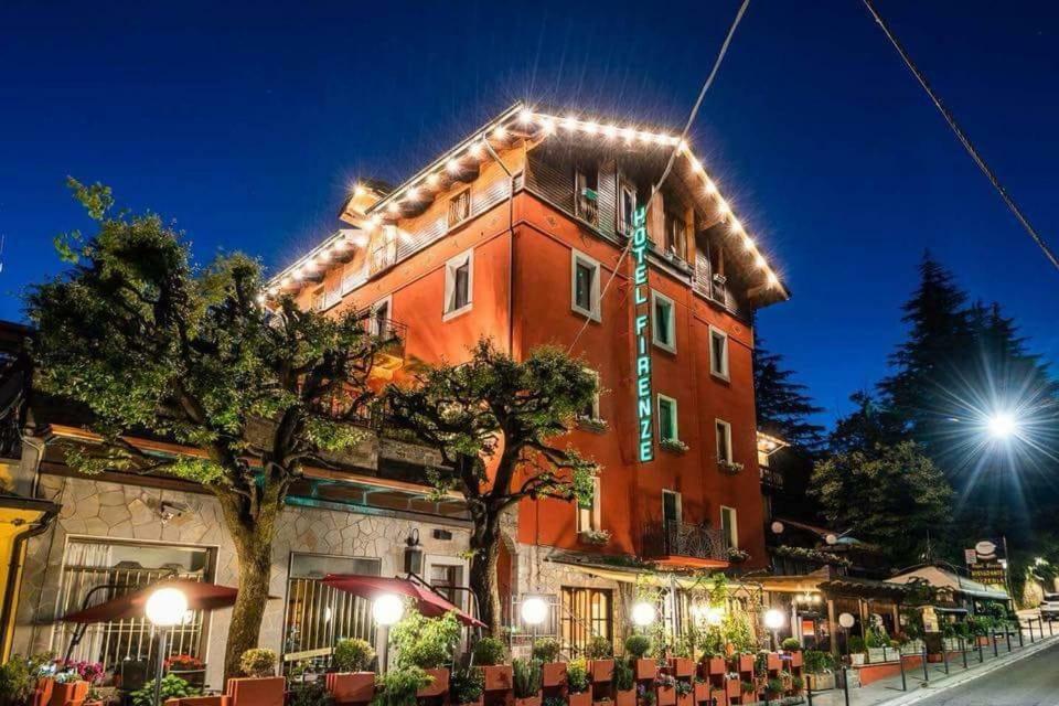 Hotel Firenze 파나노 외부 사진